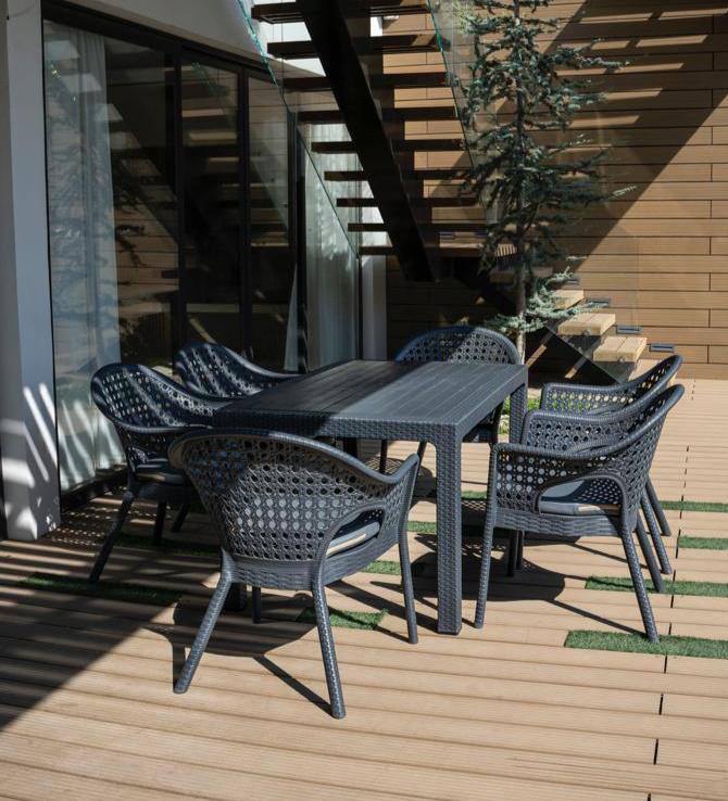 صندلی پلاستیکی دسته دار