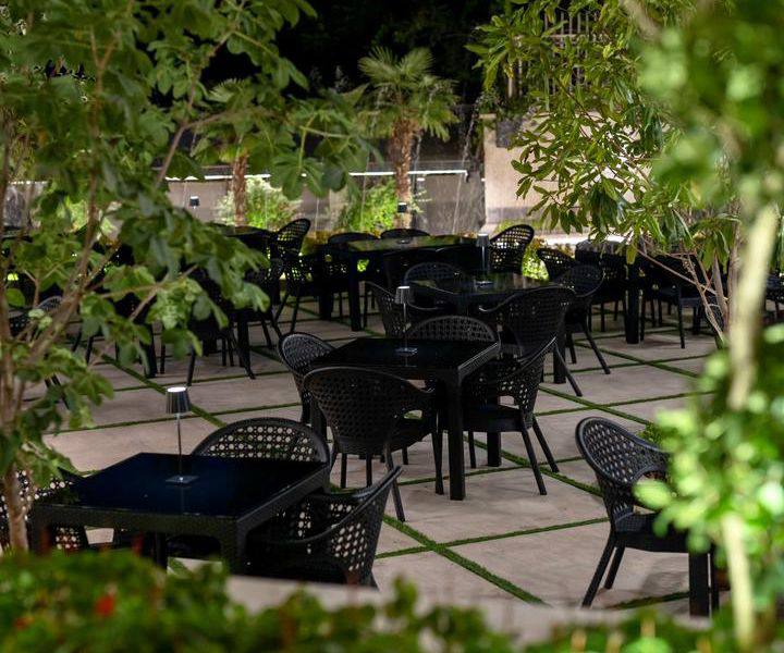 میز پلاستیکی ناصر بهترین انتخاب