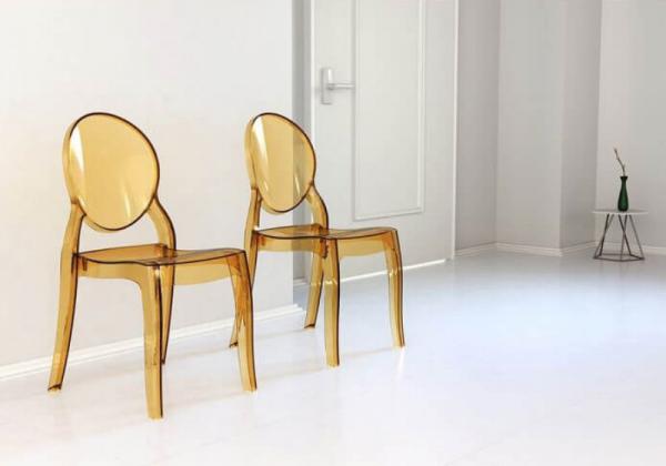 چرا انتخاب افراد زیادی صندلی پلاستیکی است؟