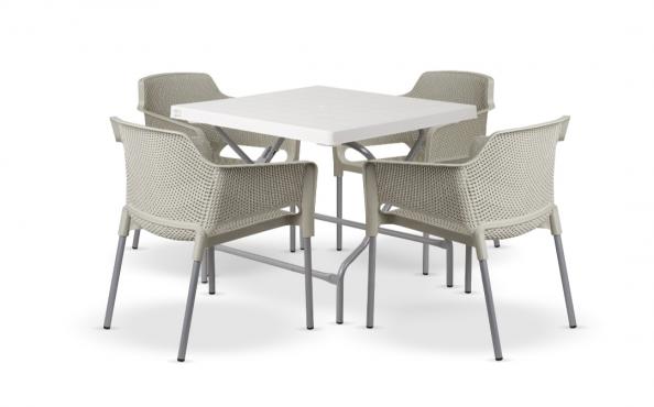 نکاتی مهم در تعیین قیمت میز پلاستیکی ناهار خوری