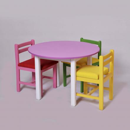 فروشگاه عرضه میز پلاستیکی بچه گانه
