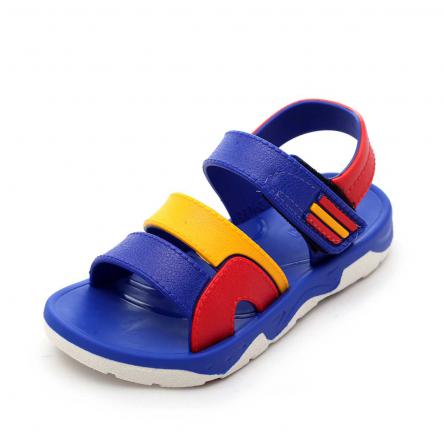 بررسی رنگبندی انواع صندلی پلاستیکی