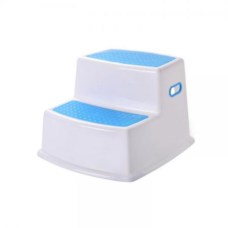 بررسی کیفیت انواع صندلی پلاستیکی پله ای