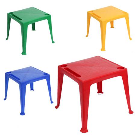 با انواع میز پلاستیکی آشنا شوید