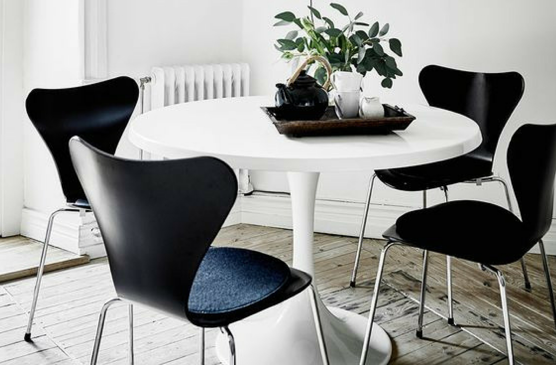 صندلی پلاستیکی در رنگ و طرح های جدید