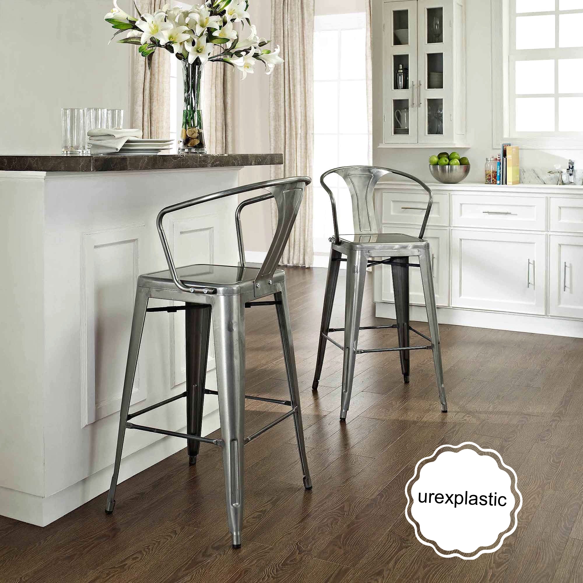 عرضه انواع صندلی پلاستیکی فانتزی