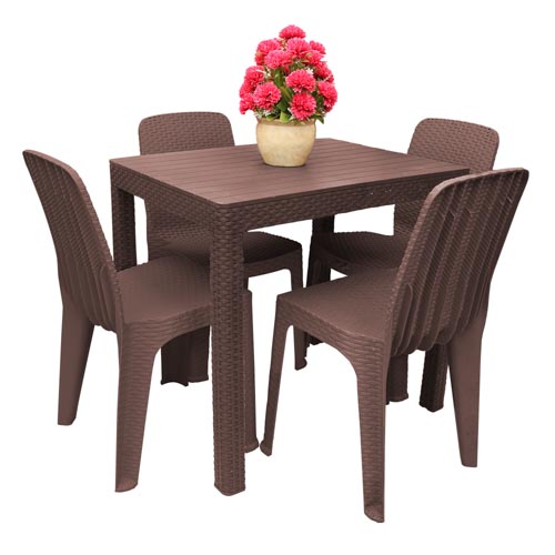 صندلی پلاستیکی طرح حصیر با طراحی ساده و کاربردی