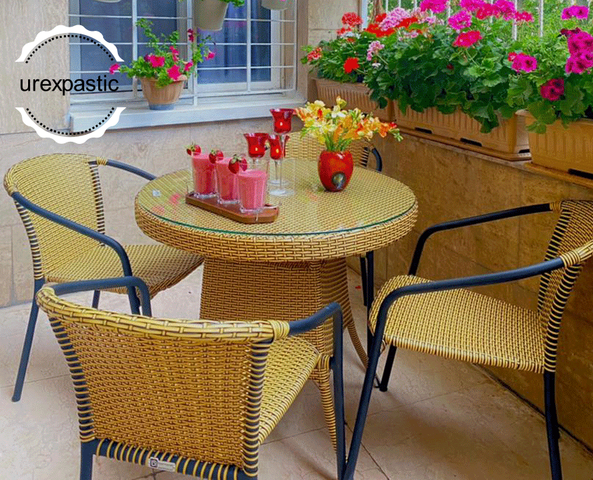 میز صندلی پلاستیکی در کرج با کیفیت بالا و رنگ‌بندی جذاب