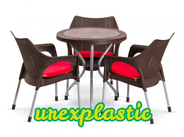 فروش صندلی پلاستیکی باغی با قیمت عمده