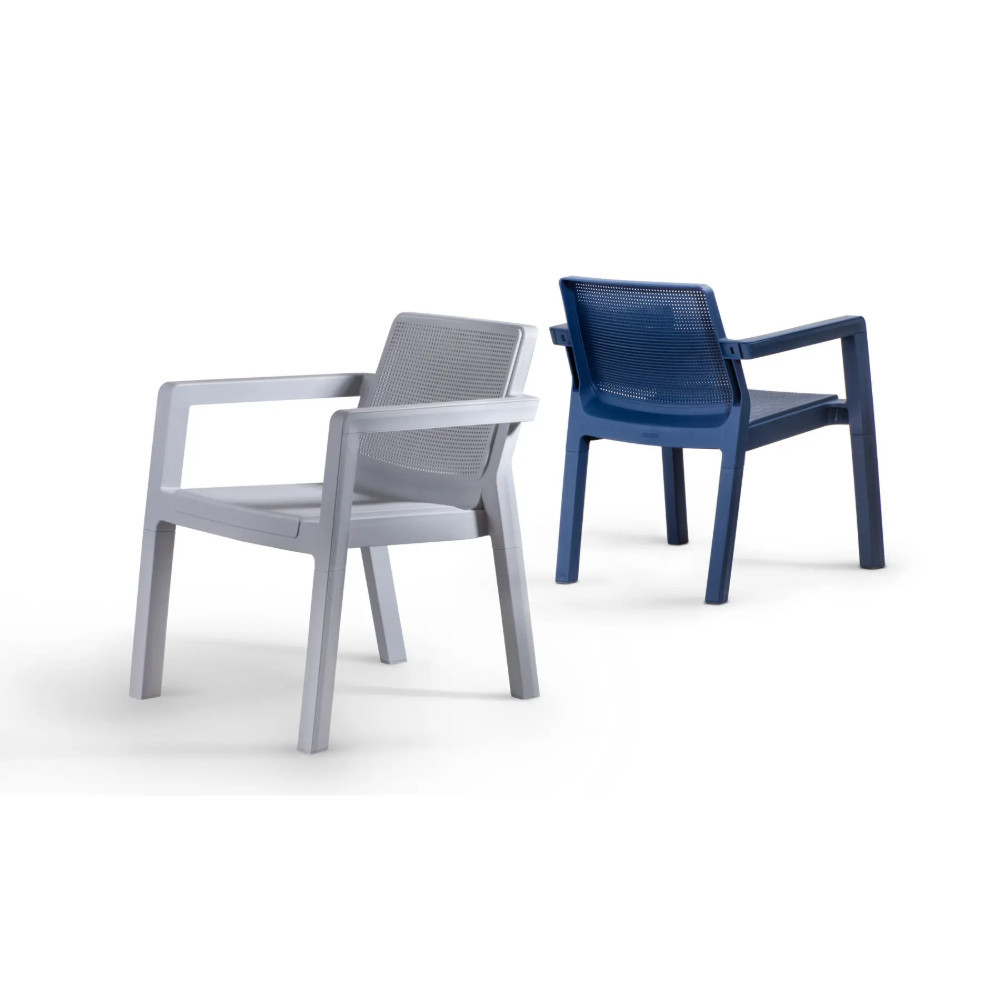 صندلی پلاستیکی دسته دار ارزان با پایه محکم و طراحی استاندارد