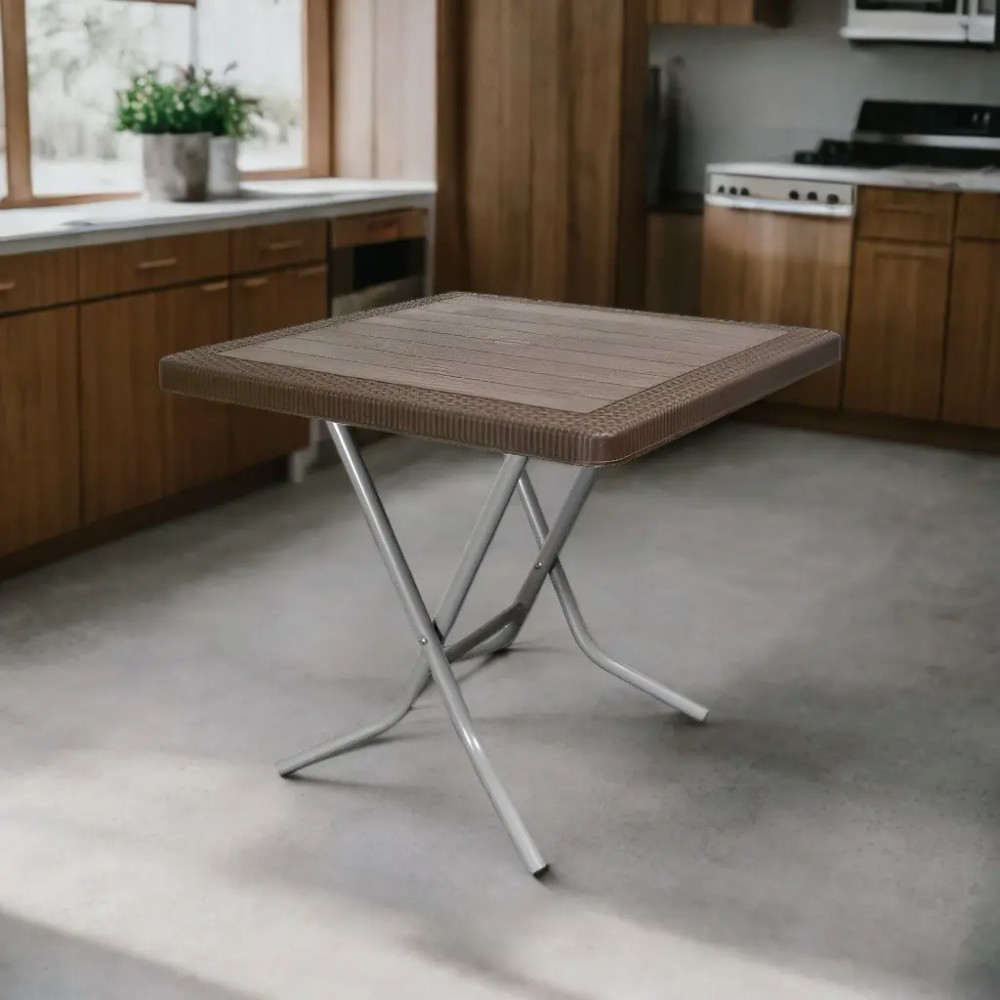 میز پلاستیکی چهار نفره سبک و مقاوم